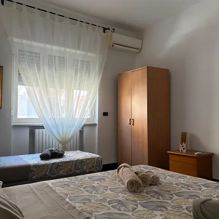 Rossani House Apartamento Bari